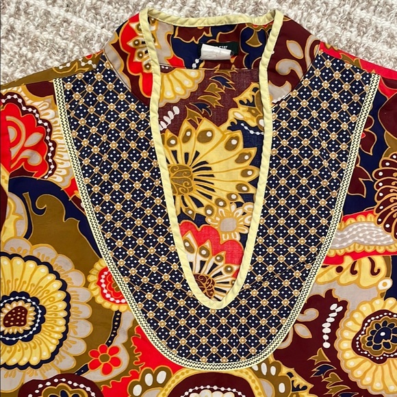 J CREW  Cap Sleeve Blouse with Bib Collar Sz 2 - Picture 3 of 5